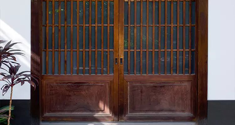 Accordion Patio Doors Repair in Midway, FL