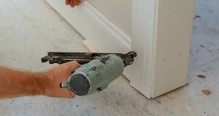 Fix Garage Door Panel in Midway, FL