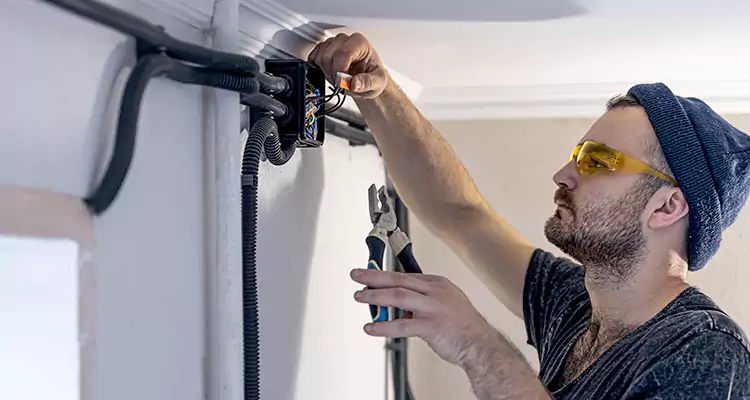 Garage Door Opener Cable Repair in Midway, FL