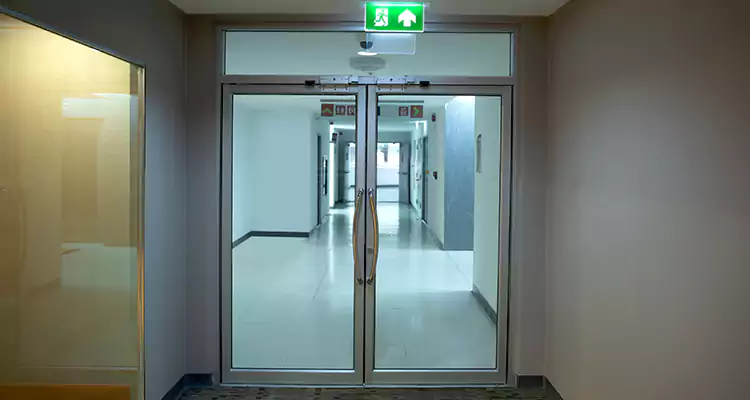 Emergency Glass Door Repair in Midway, FL