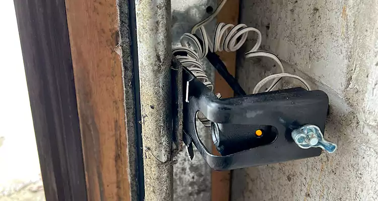 Fix Broken Garage Door Sensor in Midway, FL