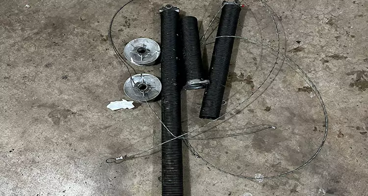 Wayne Dalton Garage Door Spring Replacement in Midway, FL