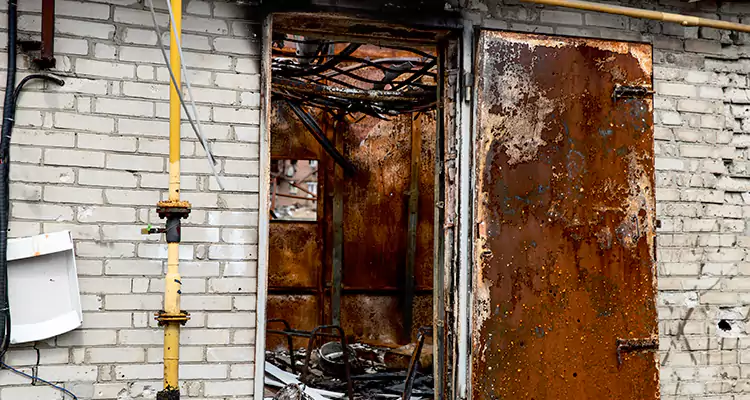 Metal Door Rust Repair in Midway, FL