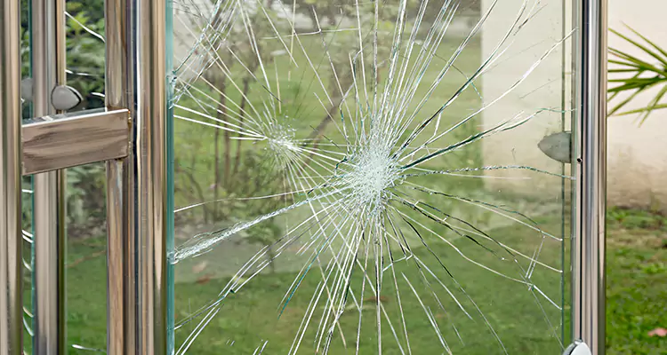 Frameless Glass Door Repair at Home in Midway, FL