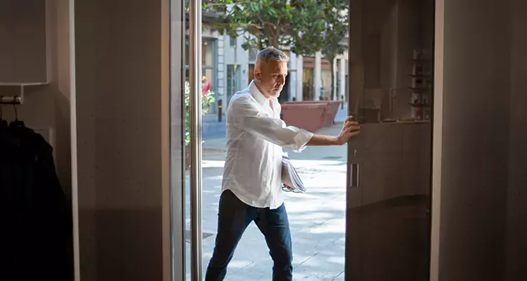 Reliable Pella Patio Door Repair Services for Opening Issues in Midway, FL