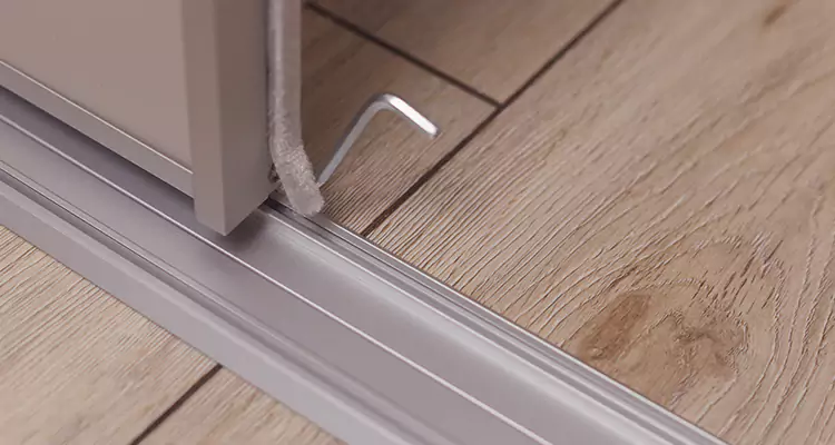 Squeaky Sliding Door Repair in Midway, FL