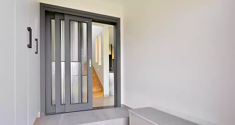 Affordable Sliding Glass Door Repair That Works in Midway, FL